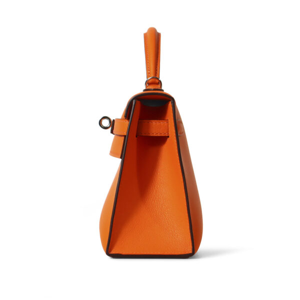 High-quality Swift Leather Luxury Handbag - Strict Side Profile