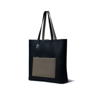 Large-capacity Cowhide Leather Fashion Tote - Three-quarter Perspective